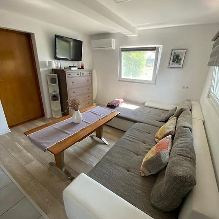 Viva 2 Rovinj Apartment ภายนอก รูปภาพ