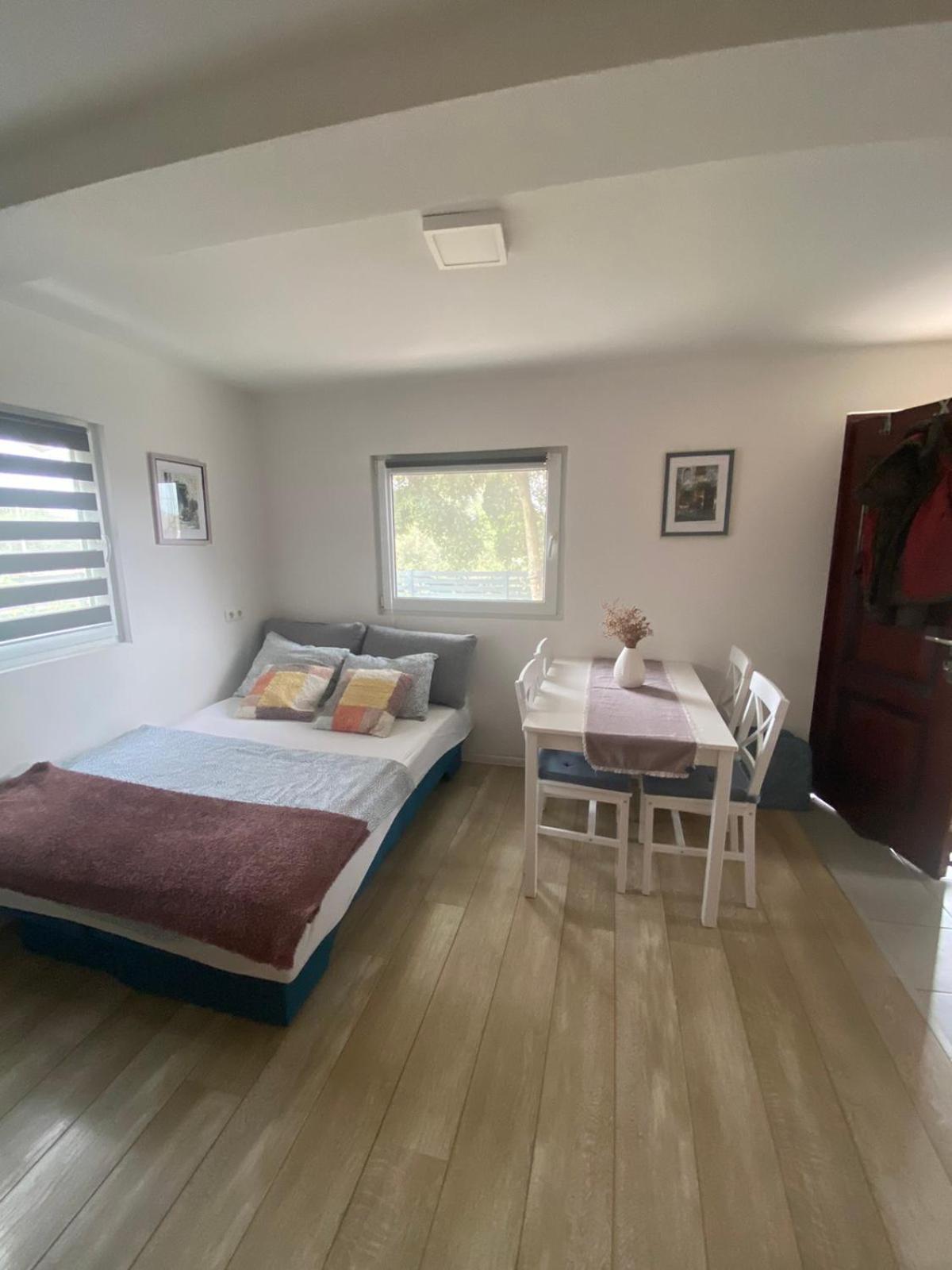 Viva 2 Rovinj Apartment ภายนอก รูปภาพ